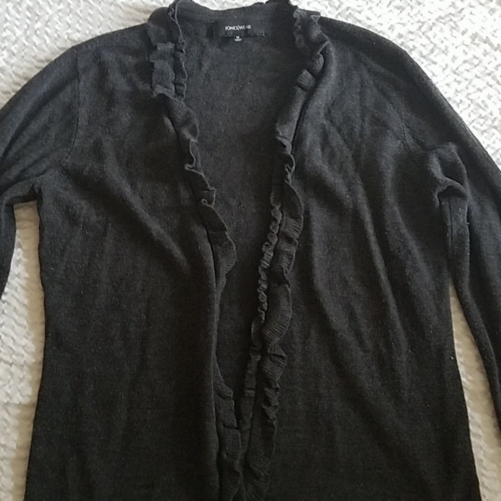 Cardigan - Picture 2 of 4